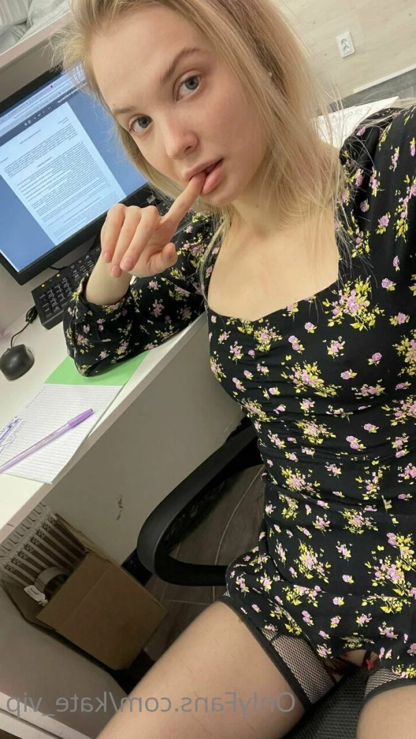 College Student (just turned 18) [ kate_vip ] Onlyfans leaked photo 6029386 on Hotleaks.tv