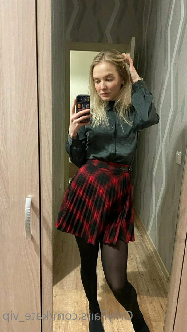 College Student (just turned 18) [ kate_vip ] Onlyfans leaked photo 6029942 on Hotleaks.tv