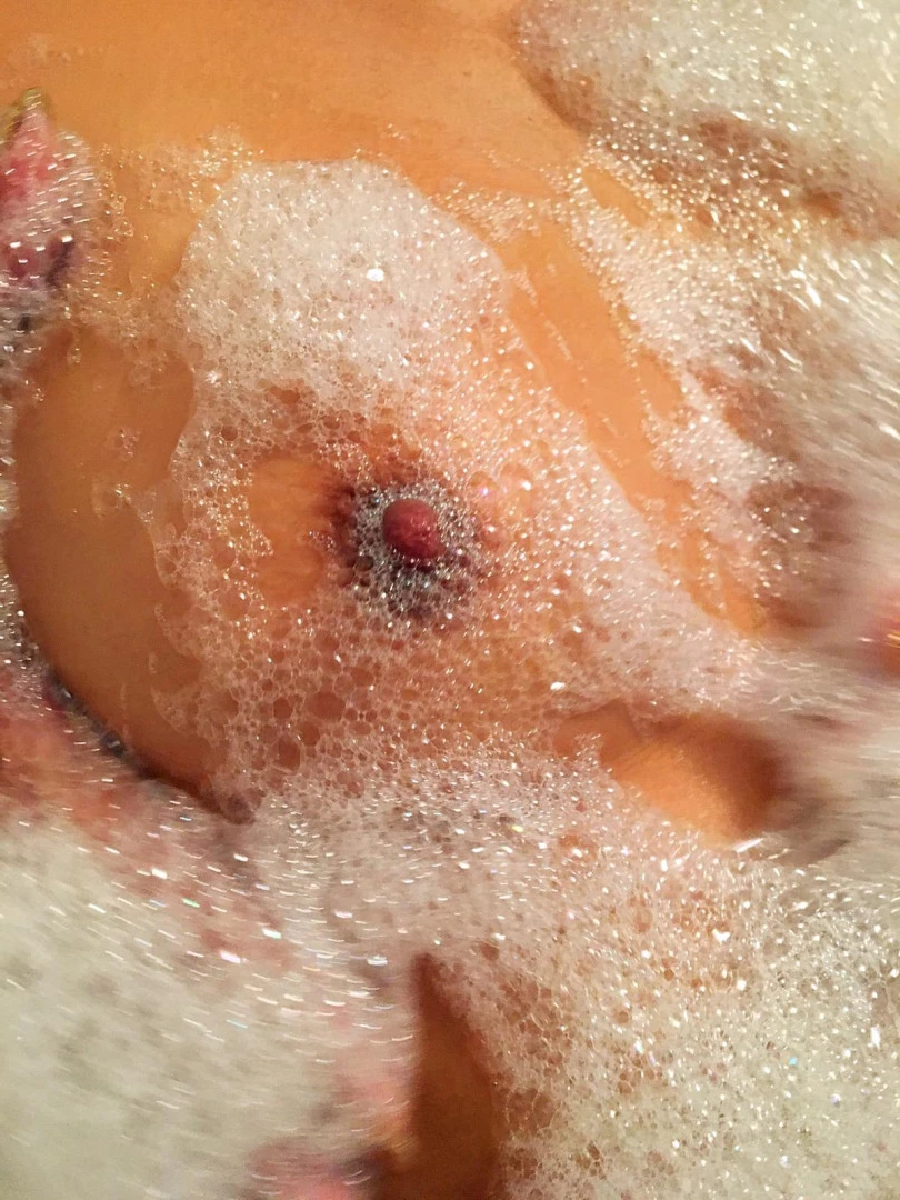 Naked news anchor GONE WILD💋 [ katemaxx ] Onlyfans leaked photo 6293197 on Hotleaks.tv