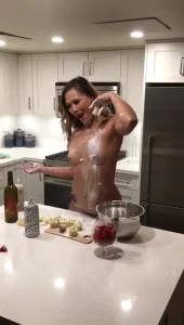 Naked news anchor GONE WILD💋 [ katemaxx ] Onlyfans leaked video 10620580 on Hotleaks.tv
