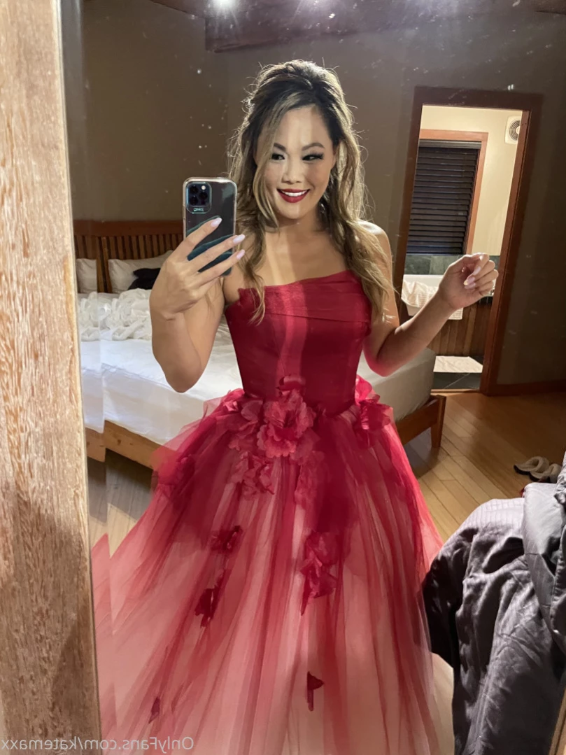 Naked news anchor GONE WILD💋 [ katemaxx ] Onlyfans leaked photo 13058692 on Hotleaks.tv
