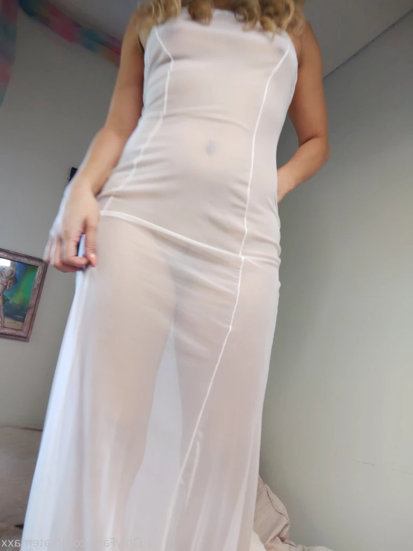 Naked news anchor GONE WILD💋 [ katemaxx ] Onlyfans leaked photo 14438312 on Hotleaks.tv