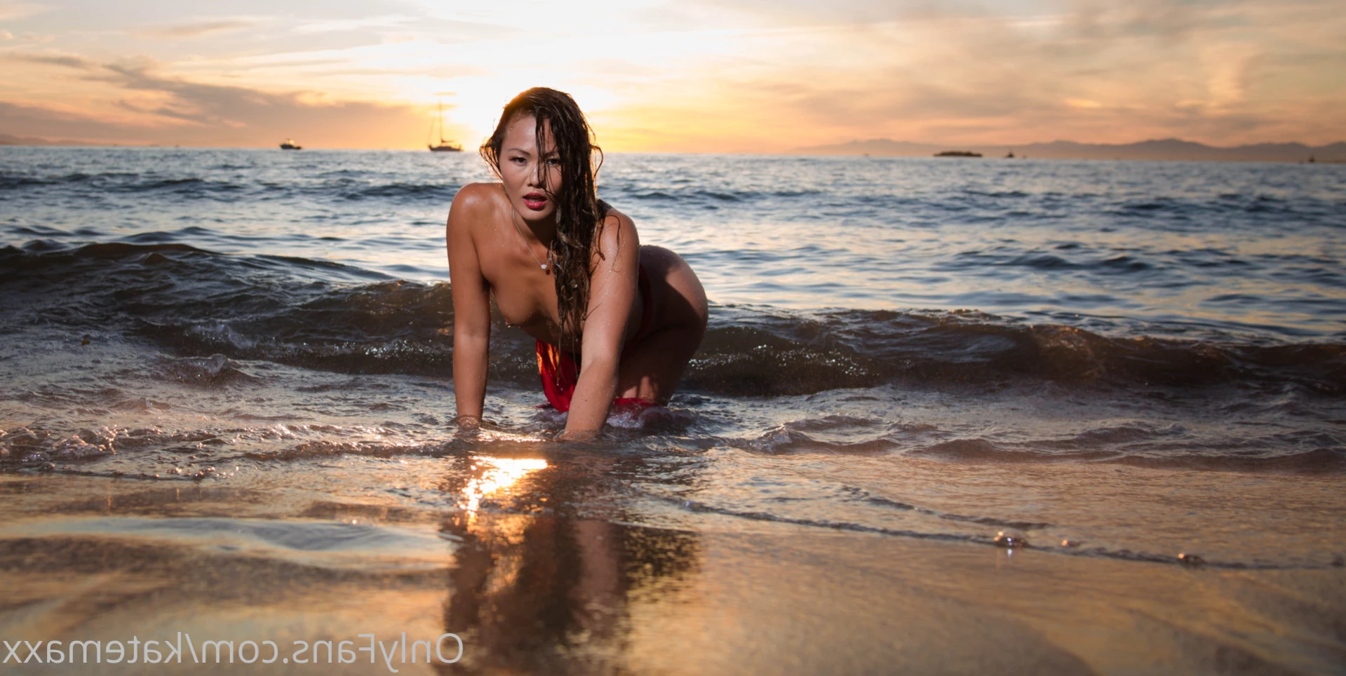 Naked news anchor GONE WILD💋 [ katemaxx ] Onlyfans leaked photo 14788512 on Hotleaks.tv