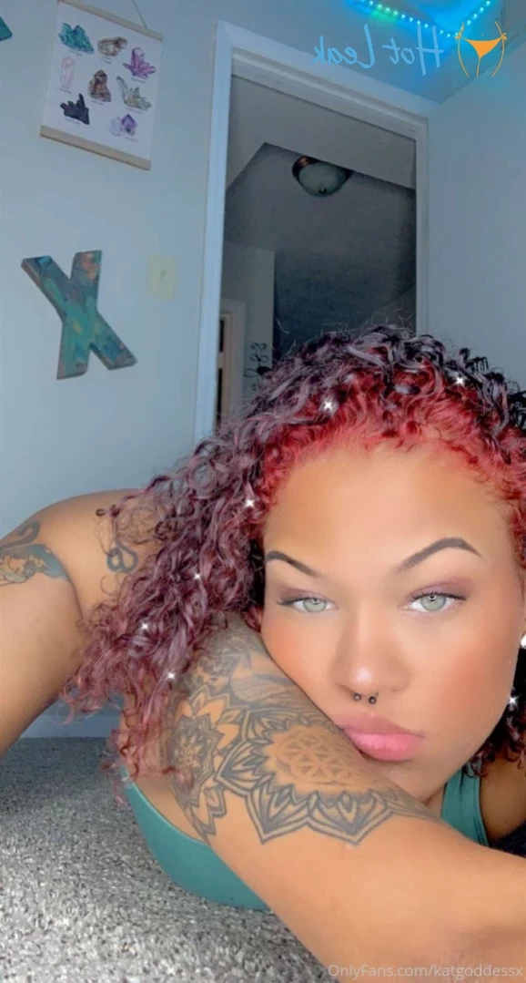 ♡ 𝘒𝘢𝘵 ♡ 𝐒𝐞𝐱𝐭 𝐐𝐮𝐞𝐞𝐧 👅 [ katgoddessx ] Onlyfans leaked photo 13217525 on Hotleaks.tv