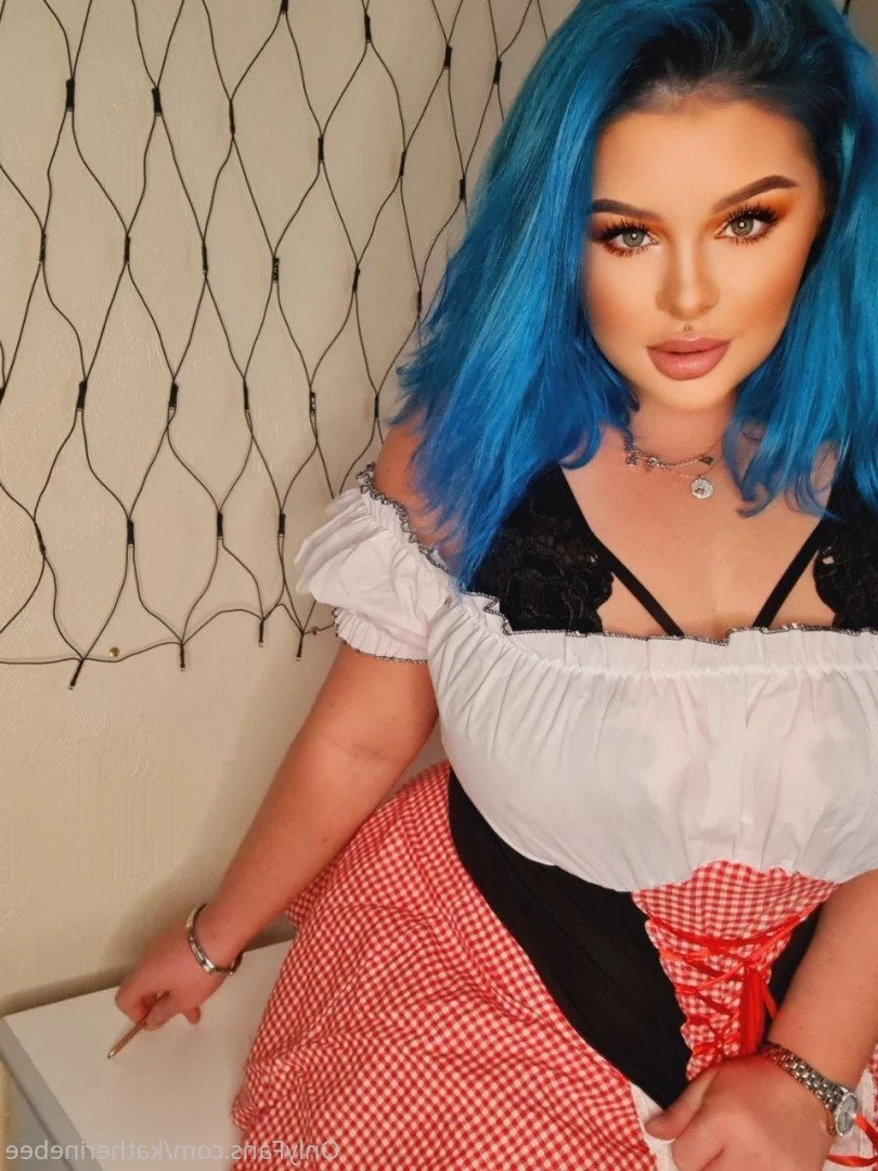 𝐖𝐚𝐧𝐧𝐚 𝐜𝐡𝐚𝐭? 💙𝐊𝐚𝐭𝐡𝐞𝐫𝐢𝐧𝐞 𝐁𝐞𝐞 💙 [ katherinebee ] Onlyfans leaked photo 3217826 on Hotleaks.tv