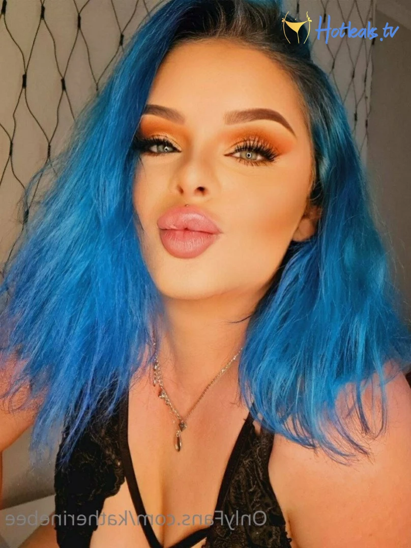 𝐖𝐚𝐧𝐧𝐚 𝐜𝐡𝐚𝐭? 💙𝐊𝐚𝐭𝐡𝐞𝐫𝐢𝐧𝐞 𝐁𝐞𝐞 💙 [ katherinebee ]  Onlyfans leaked photo 3218172 on Hotleaks.tv