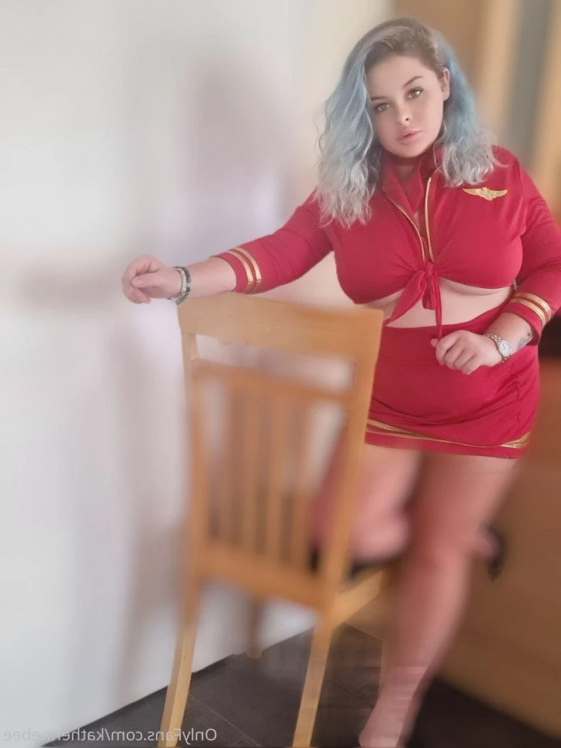 𝐖𝐚𝐧𝐧𝐚 𝐜𝐡𝐚𝐭? 💙𝐊𝐚𝐭𝐡𝐞𝐫𝐢𝐧𝐞 𝐁𝐞𝐞 💙 [ katherinebee ] Onlyfans leaked photo 3218899 on Hotleaks.tv