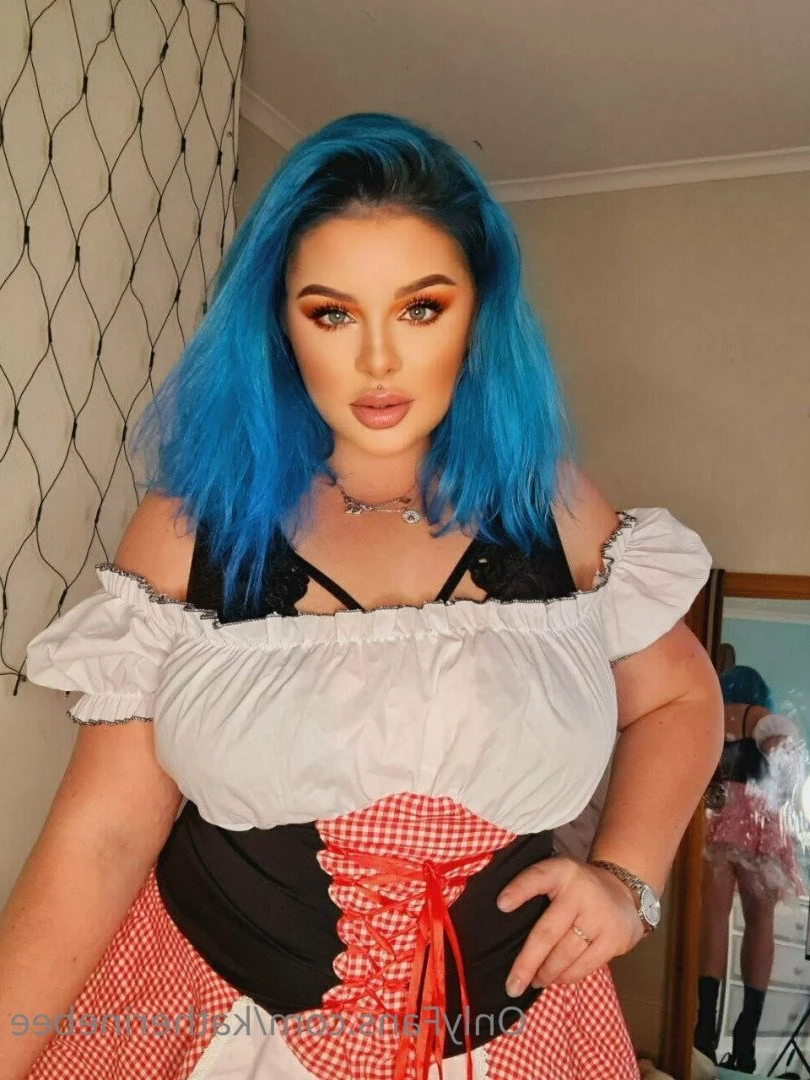 𝐖𝐚𝐧𝐧𝐚 𝐜𝐡𝐚𝐭? 💙𝐊𝐚𝐭𝐡𝐞𝐫𝐢𝐧𝐞 𝐁𝐞𝐞 💙 [ katherinebee ] Onlyfans leaked photo 3222218 on Hotleaks.tv