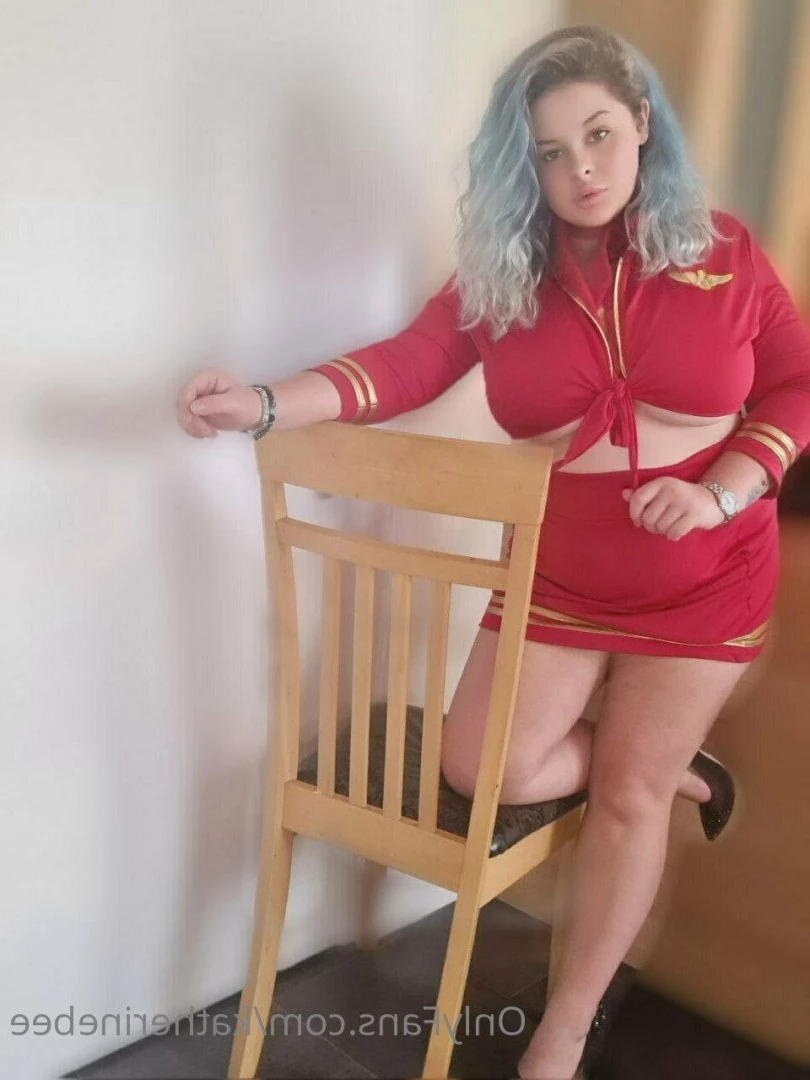 𝐖𝐚𝐧𝐧𝐚 𝐜𝐡𝐚𝐭? 💙𝐊𝐚𝐭𝐡𝐞𝐫𝐢𝐧𝐞 𝐁𝐞𝐞 💙 [ katherinebee ] Onlyfans leaked photo 3224339 on Hotleaks.tv