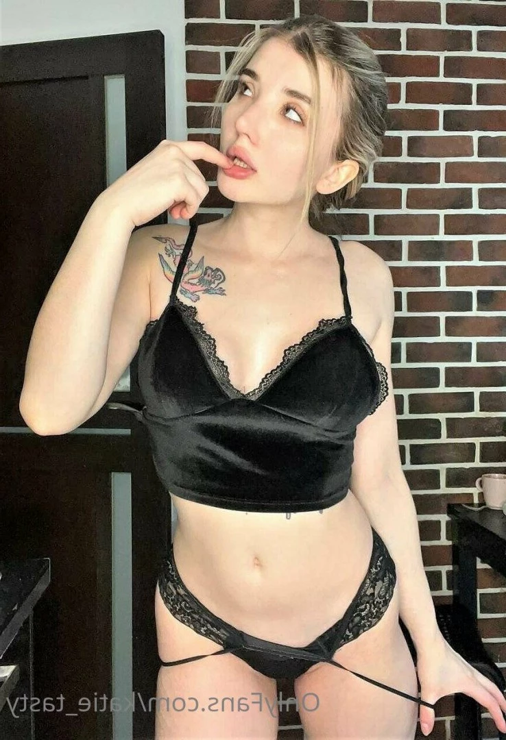 👅 Katie Tasty 👅 [ katie_tasty ] Onlyfans leaked photo 3181748 on Hotleaks.tv