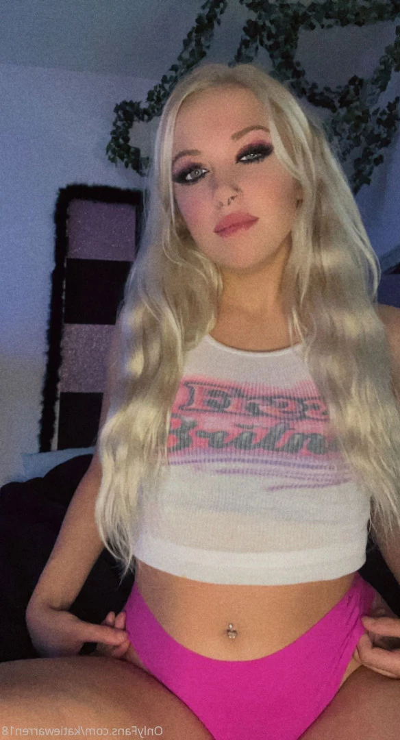 Katie💗 🔝0.33% [ katiewarren18 ] Onlyfans leaked photo 5830238 on Hotleaks.tv