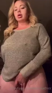 Katrina Thicc [ katrinathicc ] Onlyfans leaked video 18303354 on Hotleaks.tv