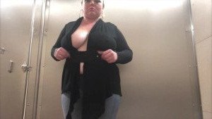 Katrina Thicc [ katrinathicc ] Onlyfans leaked video 3923131 on Hotleaks.tv