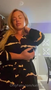 Katrina Thicc [ katrinathicc ] Onlyfans leaked video 5403414 on Hotleaks.tv