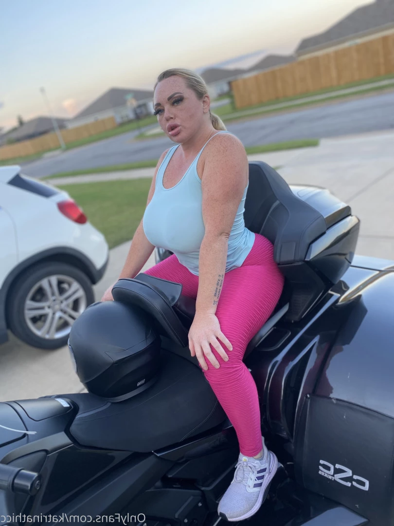 Katrina Thicc [ katrinathicc ] Onlyfans leaked photo 5798771 on Hotleaks.tv