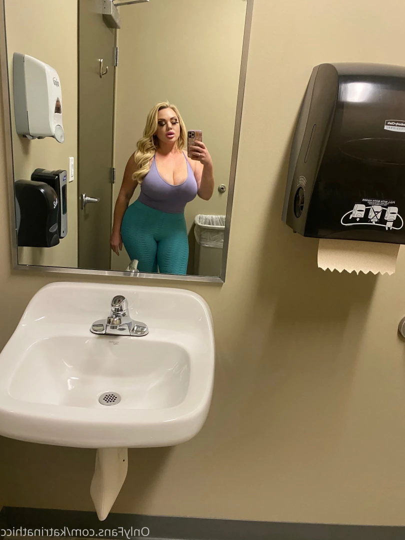Katrina Thicc [ katrinathicc ] Onlyfans leaked photo 5804366 on Hotleaks.tv