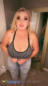 Katrina Thicc [ katrinathicc ] Onlyfans leaked video 8935998 on Hotleaks.tv