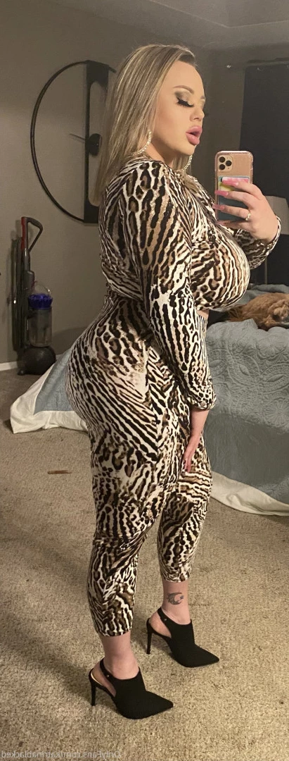 Katrina Thicc [ katrinathicc ] Onlyfans leaked photo 9811415 on Hotleaks.tv