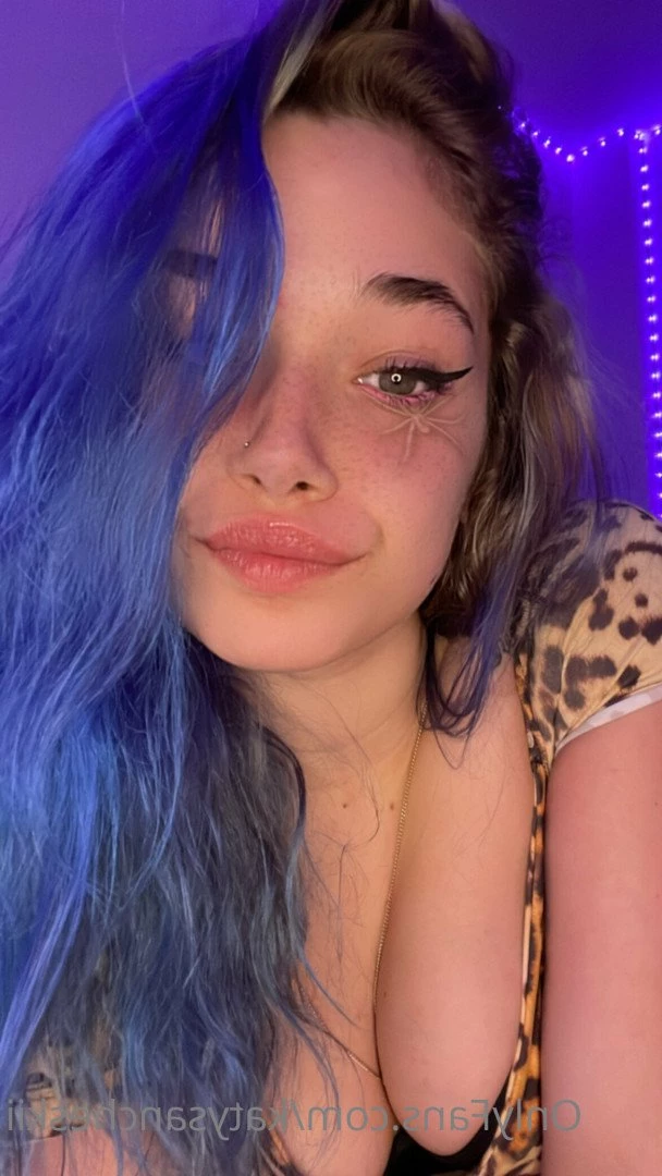 BEST PUSSY💖𝟐𝟒𝐡🦊ᴠɪᴅᴇᴏᴄᴀʟʟs💚 [ katysancheskii ] Onlyfans leaked photo 3310815 on Hotleaks.tv