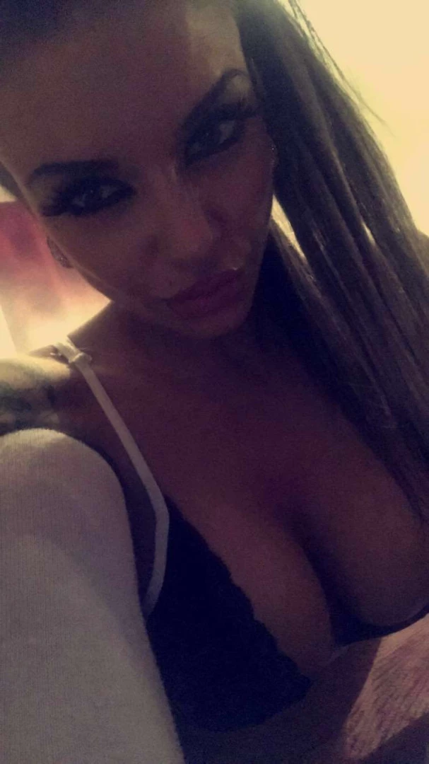 Best nude model Kayleigh wanless [ kayleighwanless ] Onlyfans leaked photo 9805703 on Hotleaks.tv