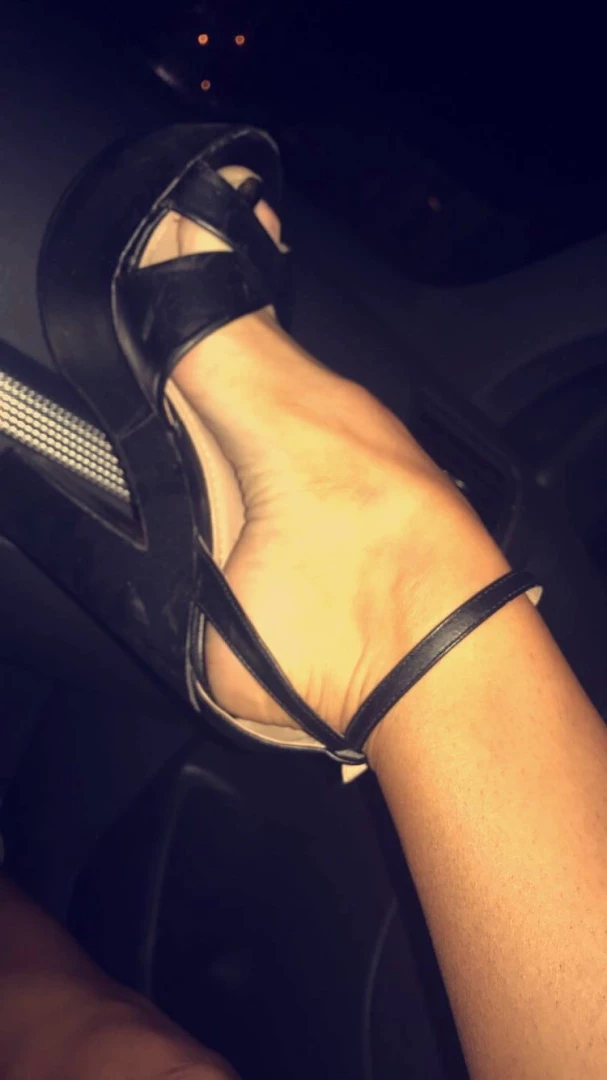 Best nude model Kayleigh wanless [ kayleighwanless ] Onlyfans leaked photo 9818948 on Hotleaks.tv