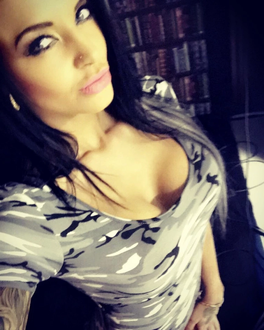 Best nude model Kayleigh wanless [ kayleighwanless ] Onlyfans leaked photo 9819285 on Hotleaks.tv
