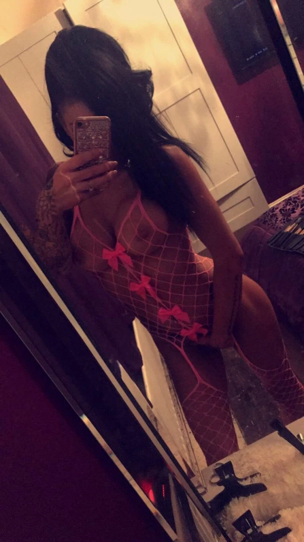 Best nude model Kayleigh wanless [ kayleighwanless ] Onlyfans leaked photo 9825181 on Hotleaks.tv