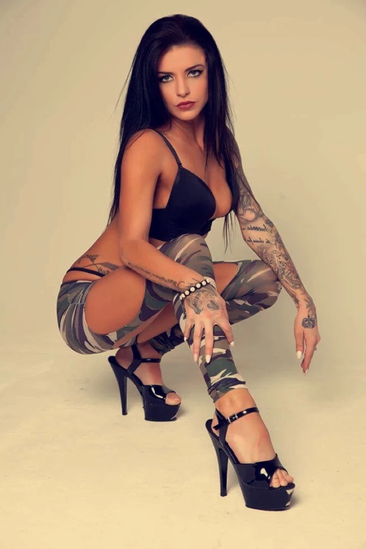 Best nude model Kayleigh wanless [ kayleighwanless ] Onlyfans leaked photo 9825818 on Hotleaks.tv