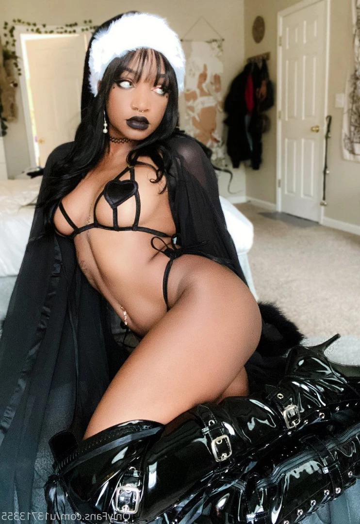 Kay Bear 🐻 [ kayyybear ] Onlyfans leaked photo 3110093 on Hotleaks.tv