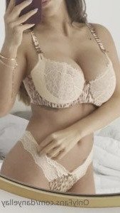 Danielley Ayala [ danyellay ] Onlyfans leaked video 2516780 on Hotleaks.tv