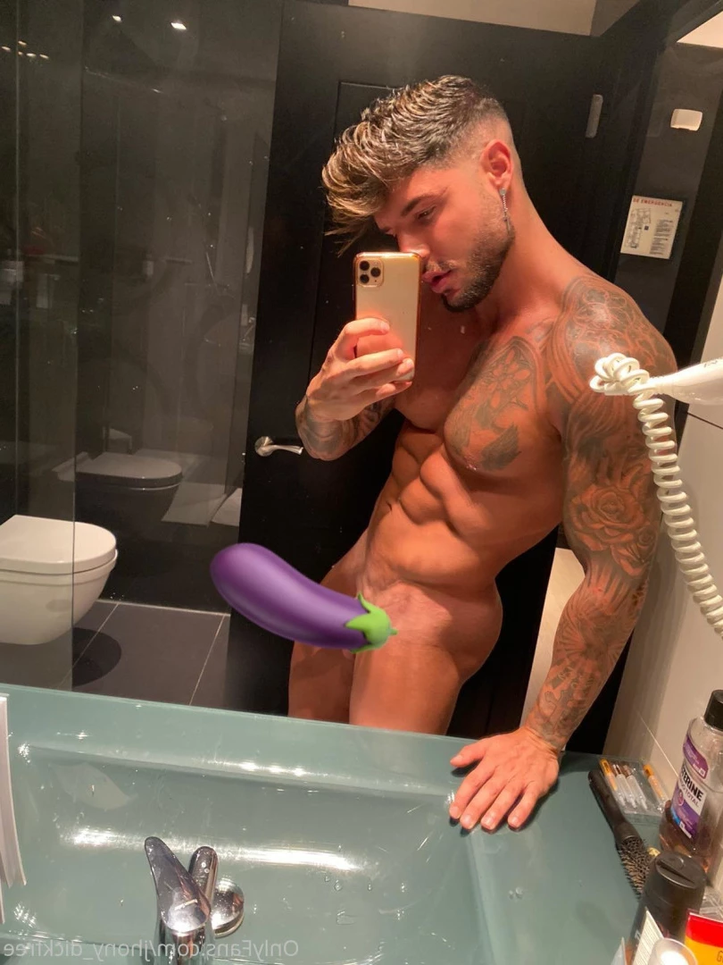 kevin_boyx69 Onlyfans leaked photo 6274548 on Hotleaks.tv