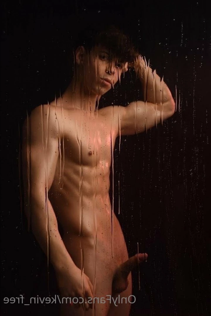 Kevin [ kevin_free ] Onlyfans leaked photo 3153650 on Hotleaks.tv