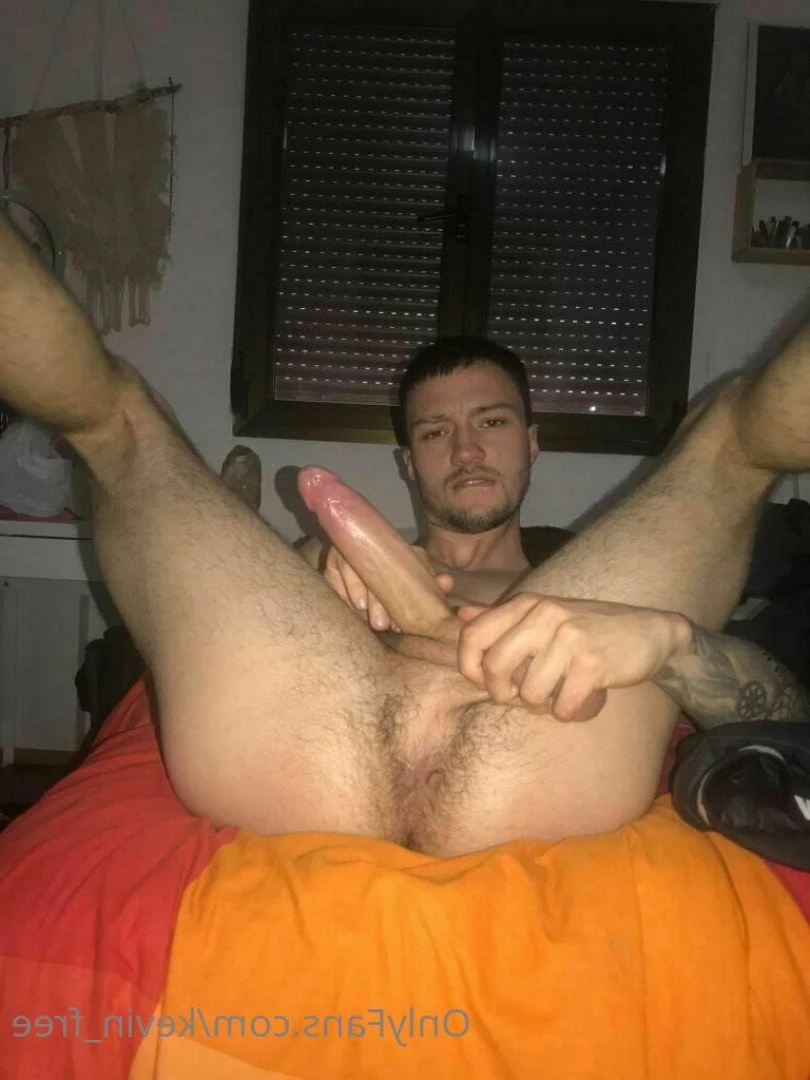Kevin [ kevin_free ] Onlyfans leaked photo 3154241 on Hotleaks.tv