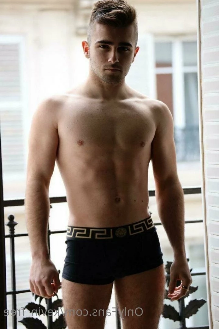 Kevin [ kevin_free ] Onlyfans leaked photo 3154567 on Hotleaks.tv