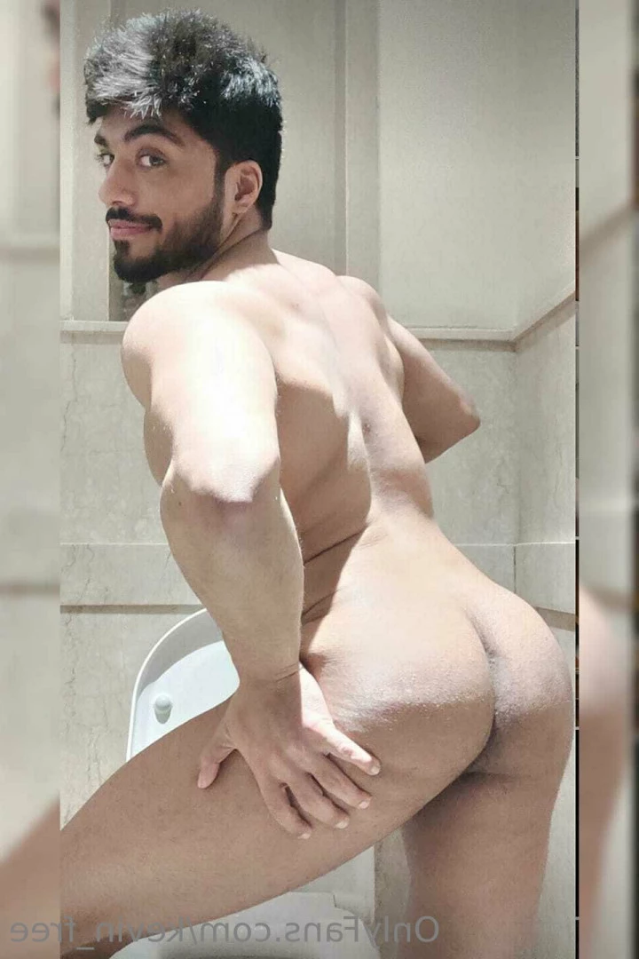 Kevin [ kevin_free ] Onlyfans leaked photo 7677085 on Hotleaks.tv