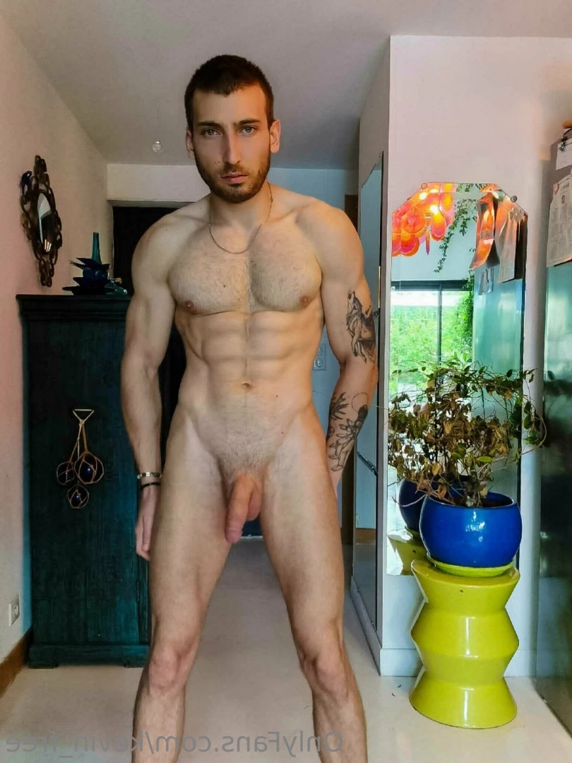 Kevin [ kevin_free ] Onlyfans leaked photo 7677261 on Hotleaks.tv