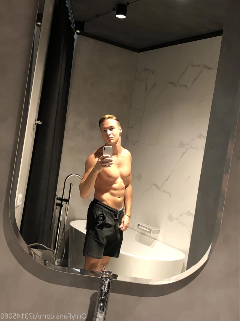 Kevin [ kevin_free ] Onlyfans leaked photo 7677272 on Hotleaks.tv