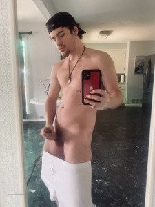 kevinkiznerxxx Onlyfans leaked video 3950760 on Hotleaks.tv