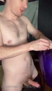 kevinkiznerxxx Onlyfans leaked video 3951668 on Hotleaks.tv