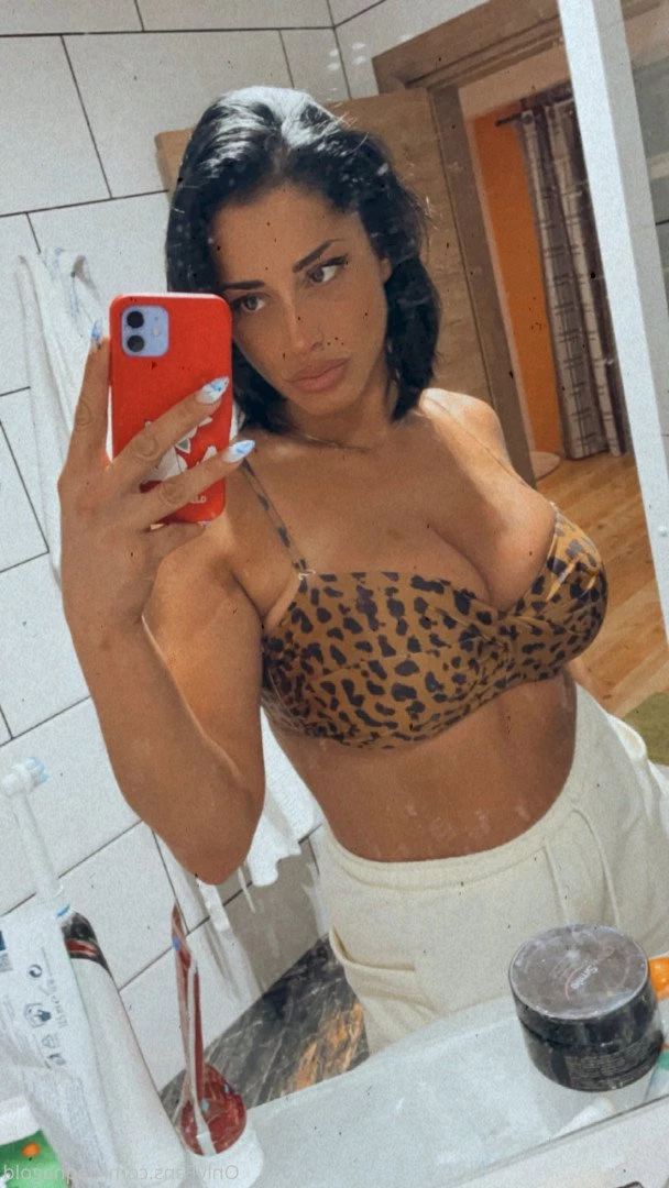 Daqna Gold [ daqnagold ] Onlyfans leaked photo 302679 on Hotleaks.tv