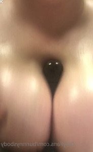 3953643