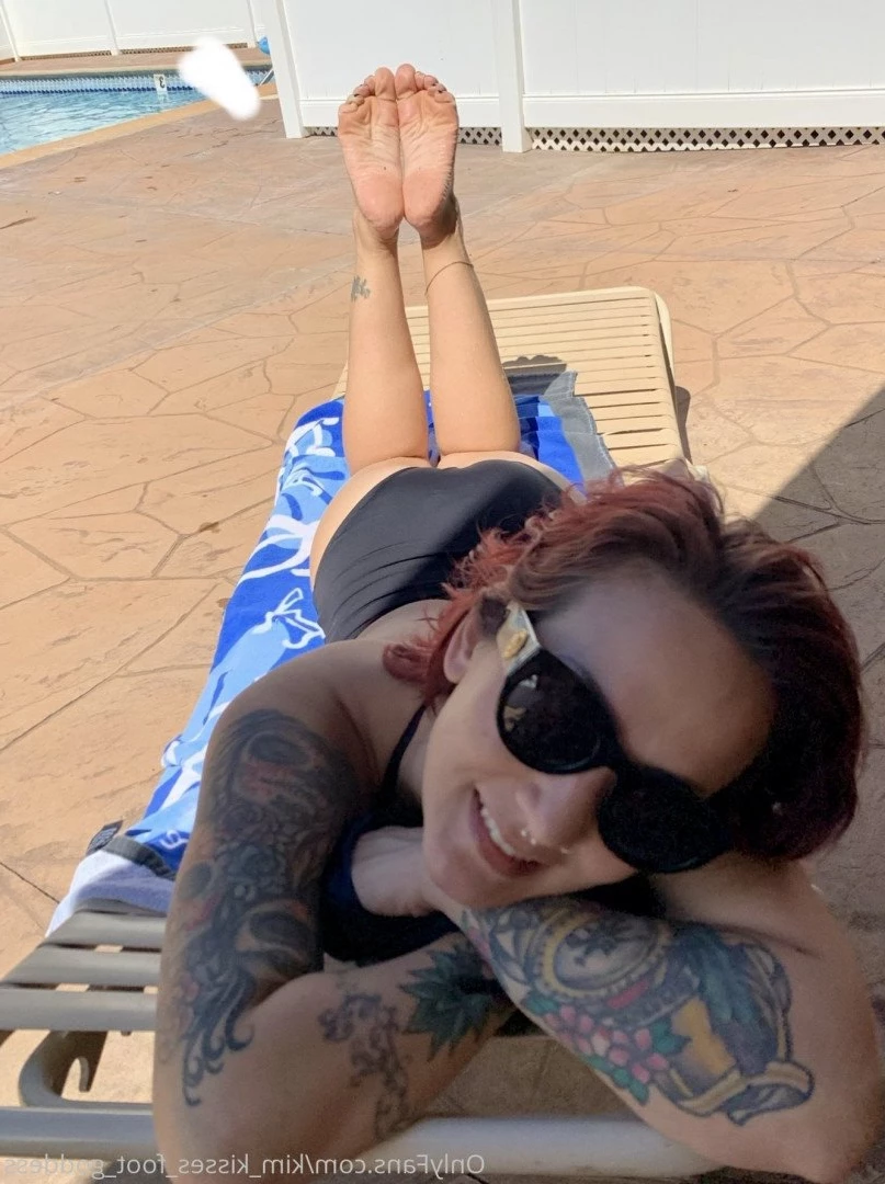 💋Kim Kisses💋 [ kim_kisses_foot_goddess ] Onlyfans leaked photo 3271937 on Hotleaks.tv