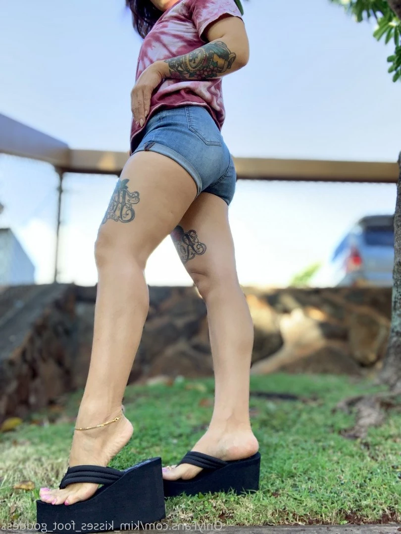 💋Kim Kisses💋 [ kim_kisses_foot_goddess ] Onlyfans leaked photo 3291053 on Hotleaks.tv