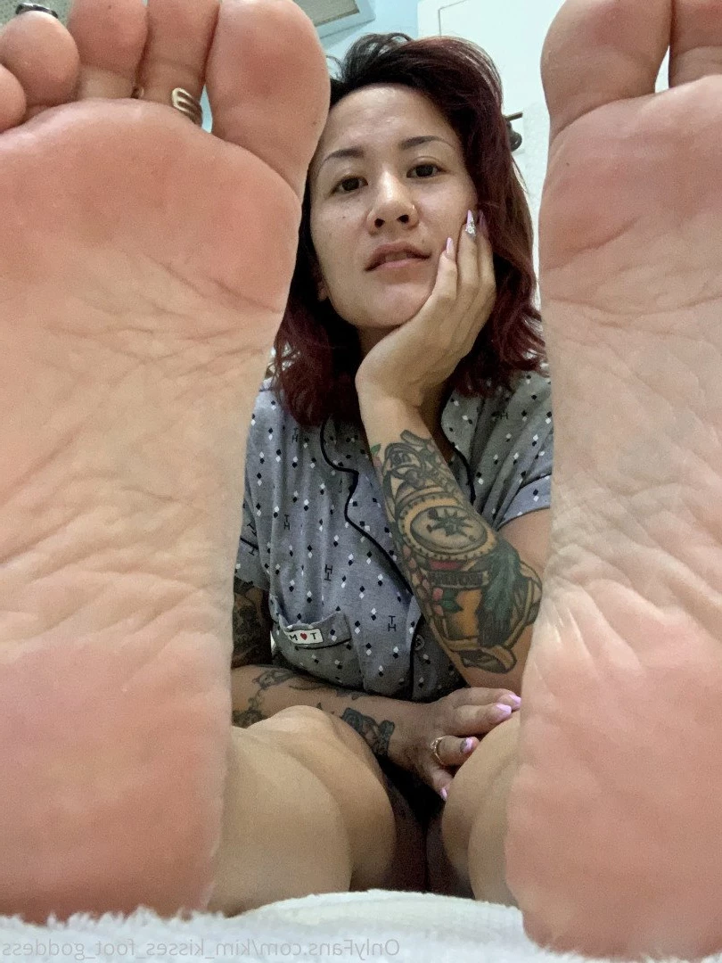 💋Kim Kisses💋 [ kim_kisses_foot_goddess ] Onlyfans leaked photo 3293269 on Hotleaks.tv