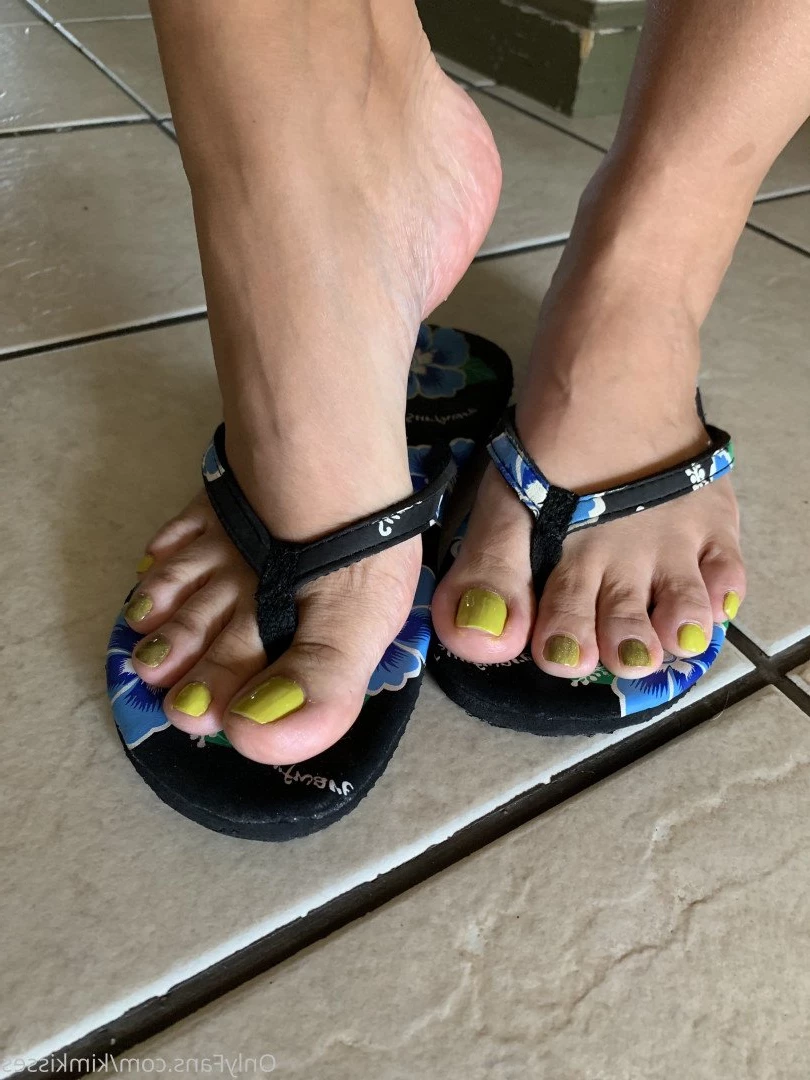 💋Kim Kisses💋 [ kim_kisses_foot_goddess ] Onlyfans leaked photo 3294059 on Hotleaks.tv