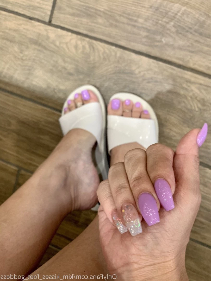 💋Kim Kisses💋 [ kim_kisses_foot_goddess ] Onlyfans leaked photo 3302080 on Hotleaks.tv