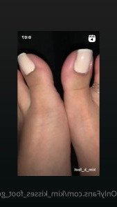 💋Kim Kisses💋 [ kim_kisses_foot_goddess ] Onlyfans leaked video 3955966 on Hotleaks.tv