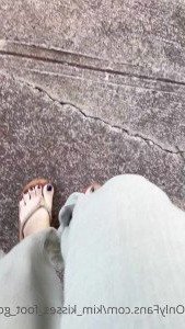 💋Kim Kisses💋 [ kim_kisses_foot_goddess ] Onlyfans leaked video 3958182 on Hotleaks.tv