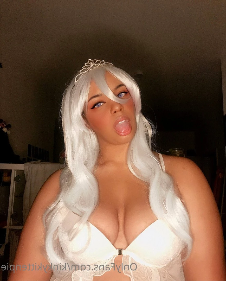 Kitty [ kinkykittenpie ] Onlyfans leaked photo 3211165 on Hotleaks.tv