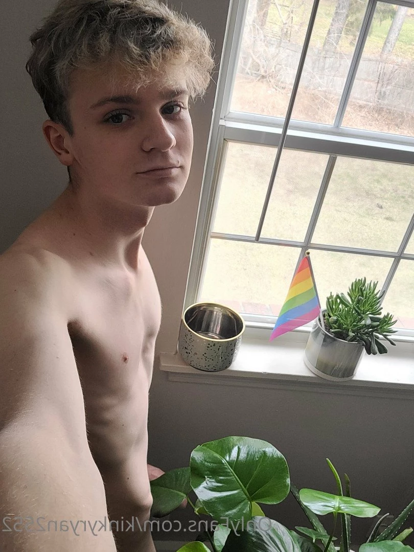 Ryan Snow❄ [ kinkyryan2552 ] Onlyfans leaked photo 3268929 on Hotleaks.tv